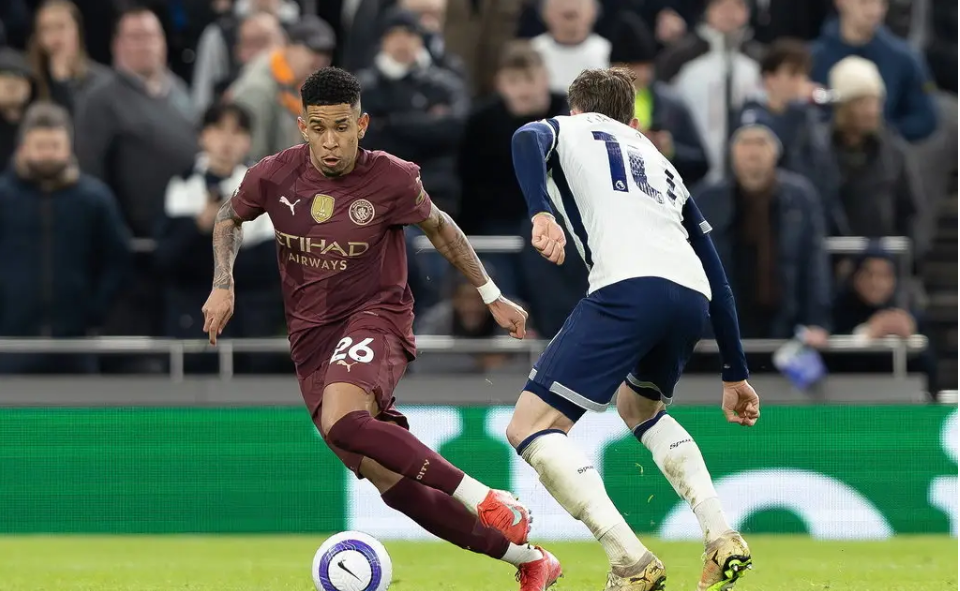 包含意大利逆转丹麦，哈兰德绝境逆转的词条