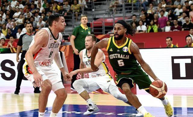 澳大利亚男篮险胜马刺，莫里斯一己之力扛起全队的简单介绍