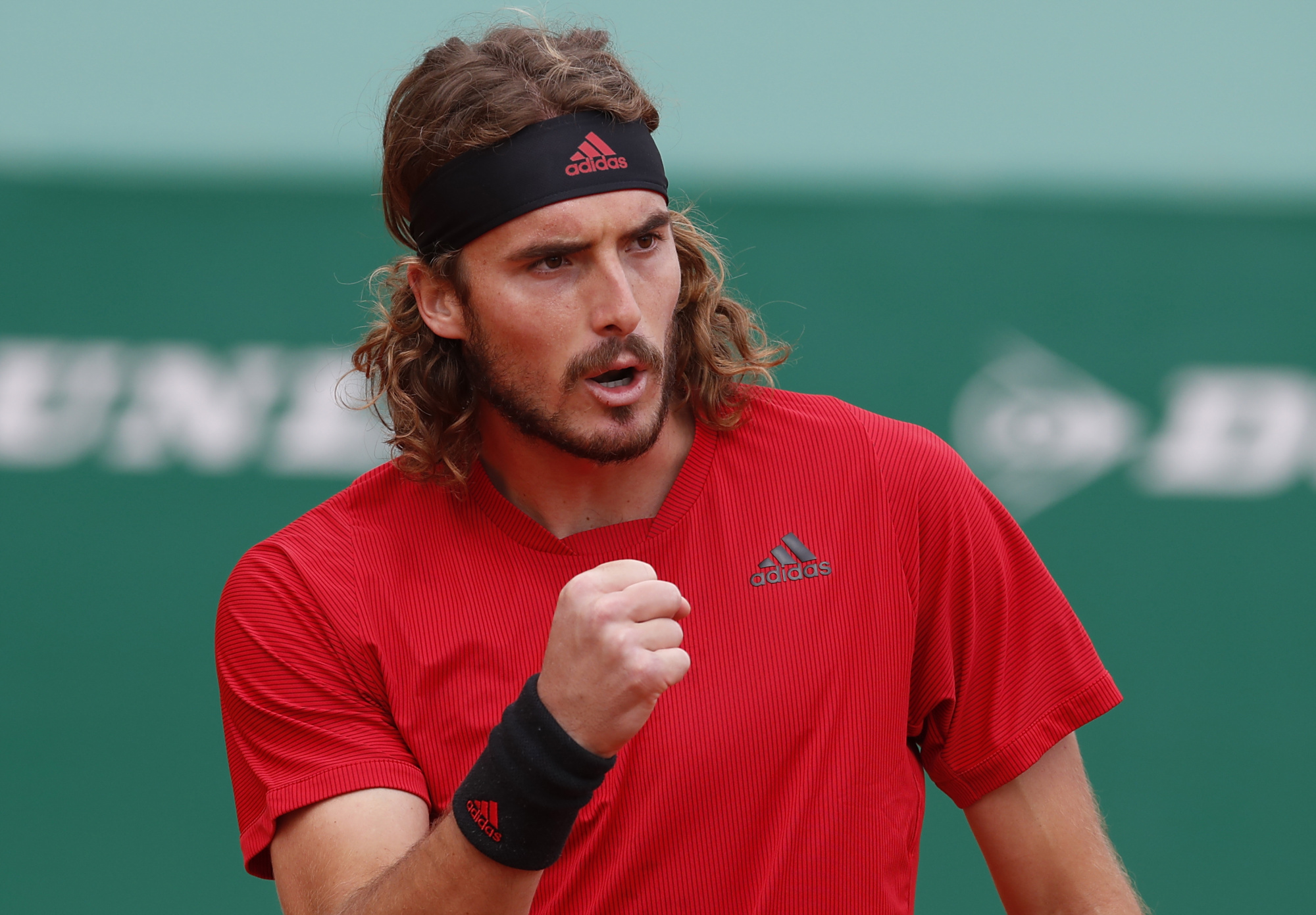 世界网球队鏖战德国网球队,西西帕斯关键制胜的简单介绍 世界网球队鏖战德国网球队,西西帕斯关键制胜的简单介绍