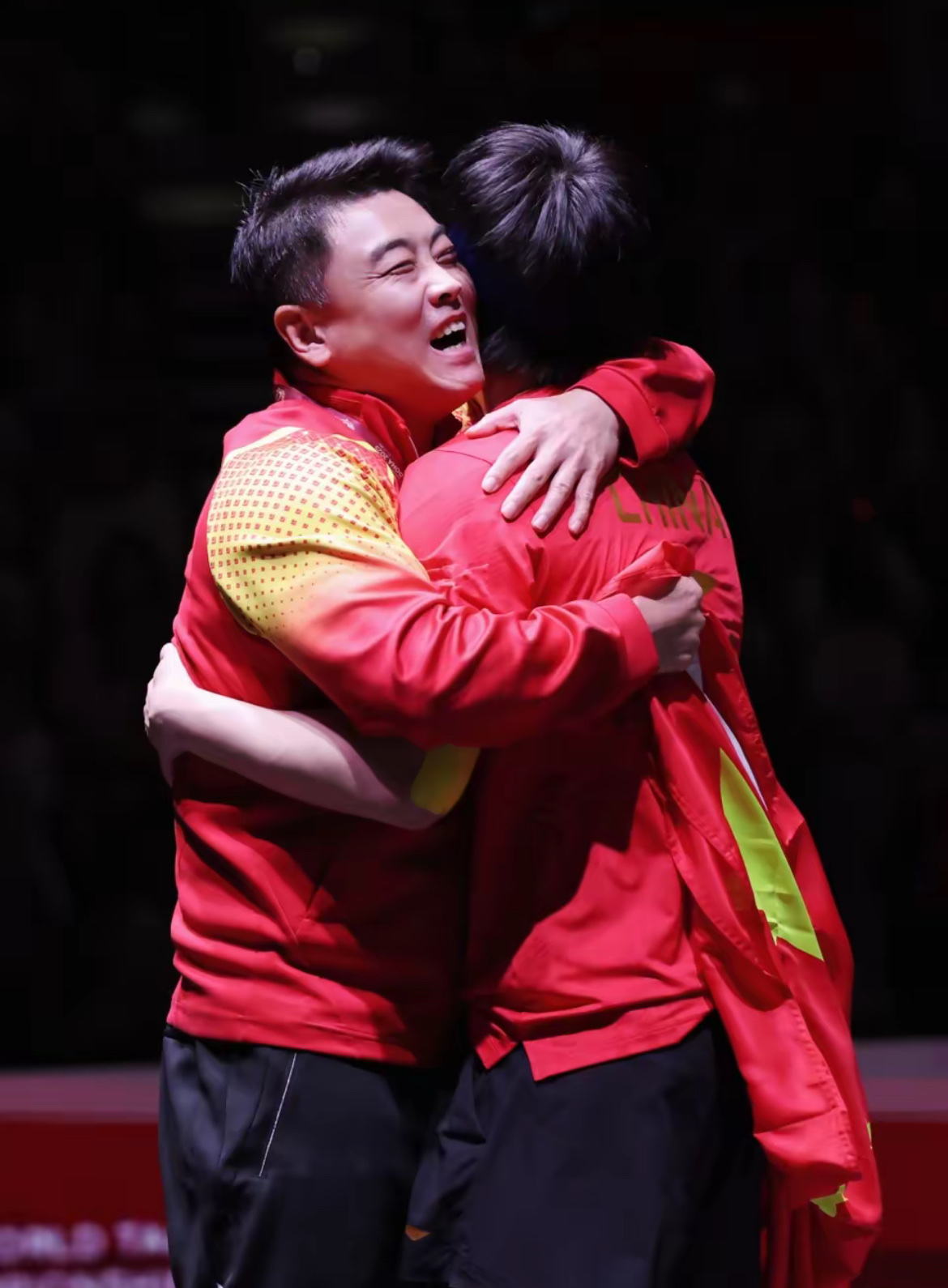 日本乒乓球队绝杀波兰乒乓球队，王皓绝境逆转