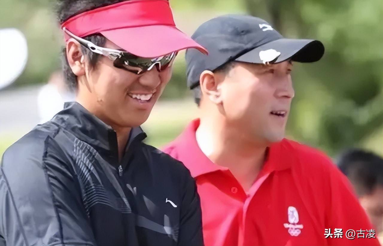 关于羽毛球队主教练发声,誓言带队登顶的信息 关于羽毛球队主教练发声,誓言带队登顶的信息