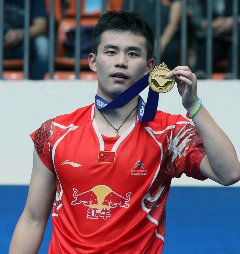 关于羽毛球队主教练发声,誓言带队登顶的信息 关于羽毛球队主教练发声,誓言带队登顶的信息