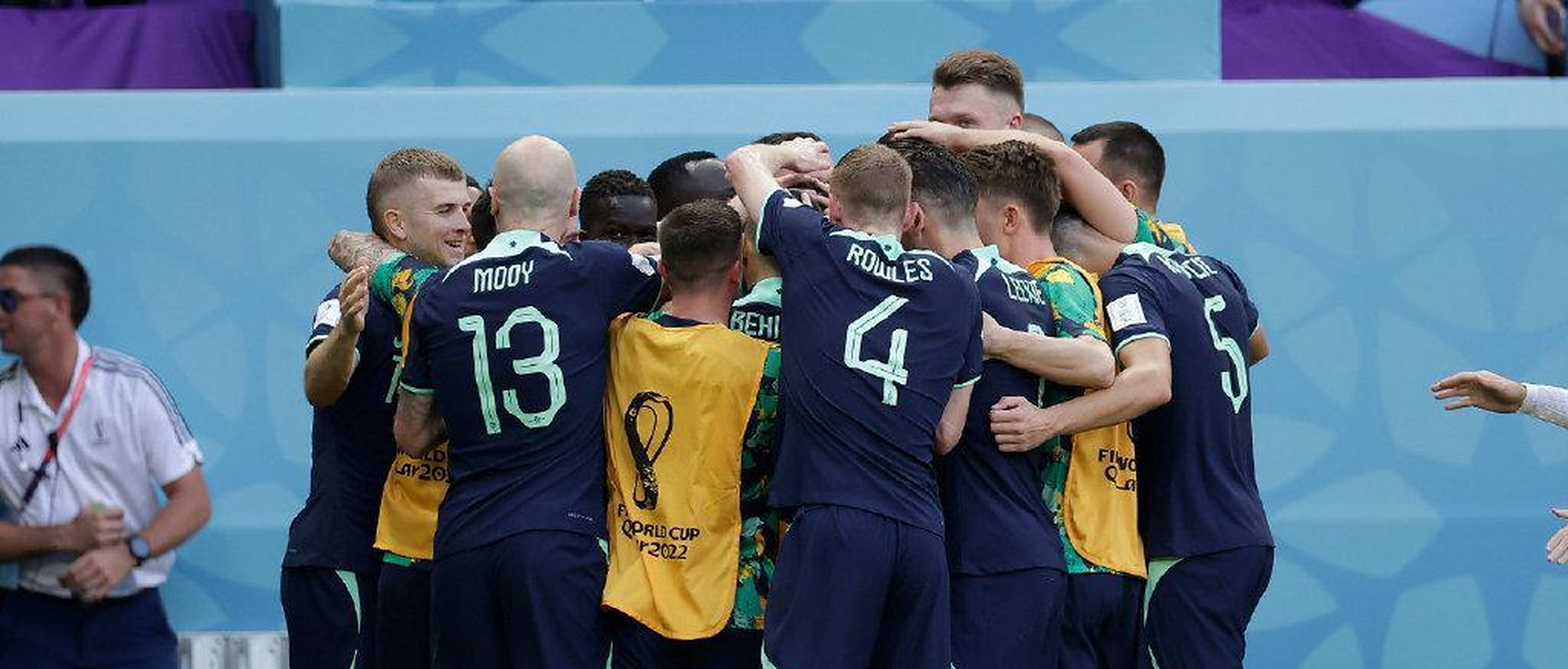 法国队逆转丹麦队，马琳统治全场