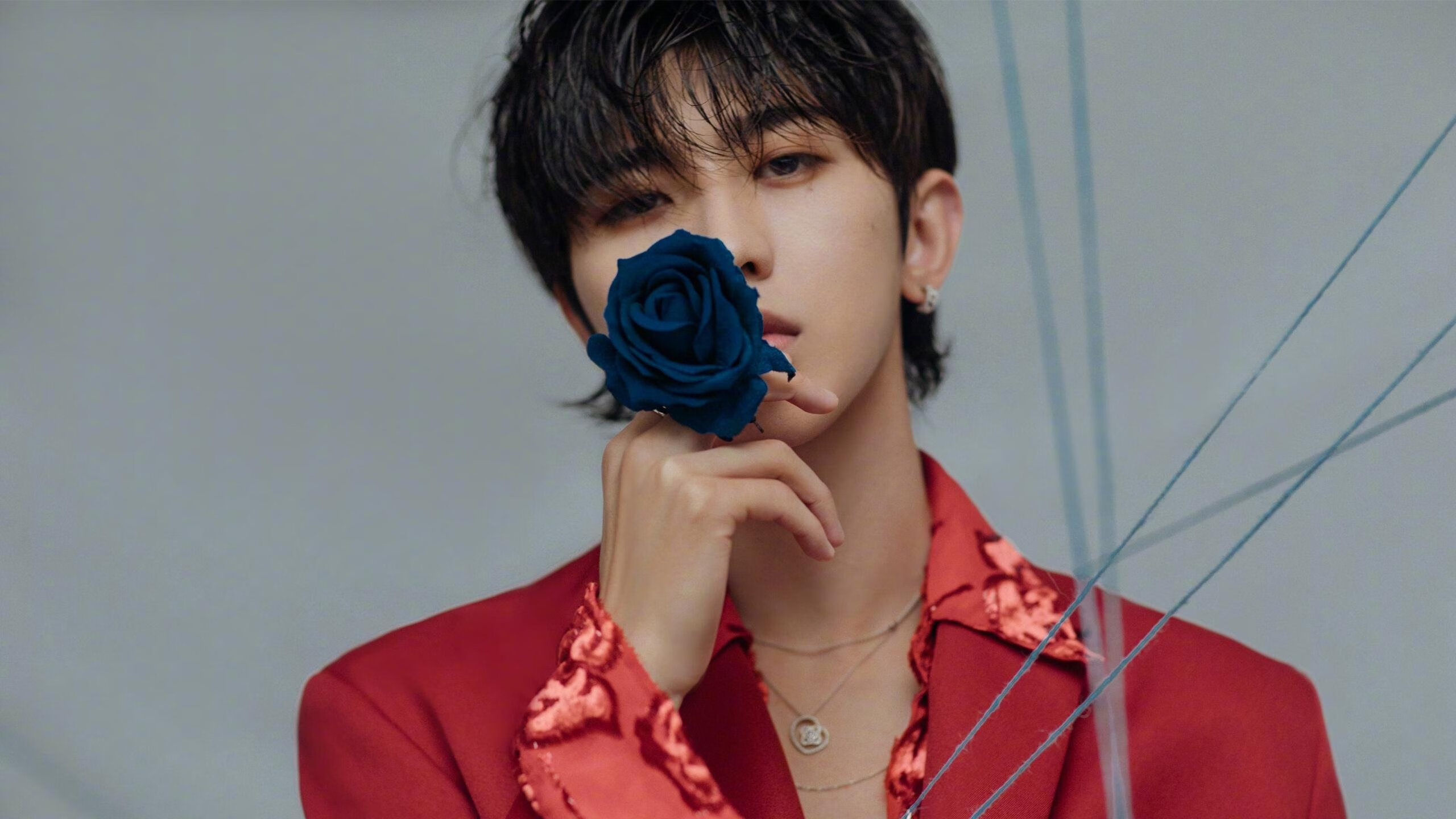 速度与对抗的交响,F1新赛季轰鸣启程,骑士铁蹄踏碎独行侠